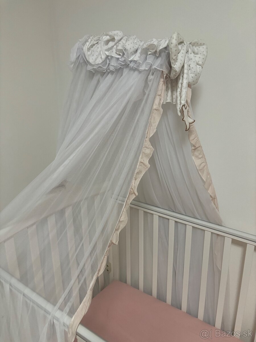 Detská postieľka s matracom a baldachýnom - 3