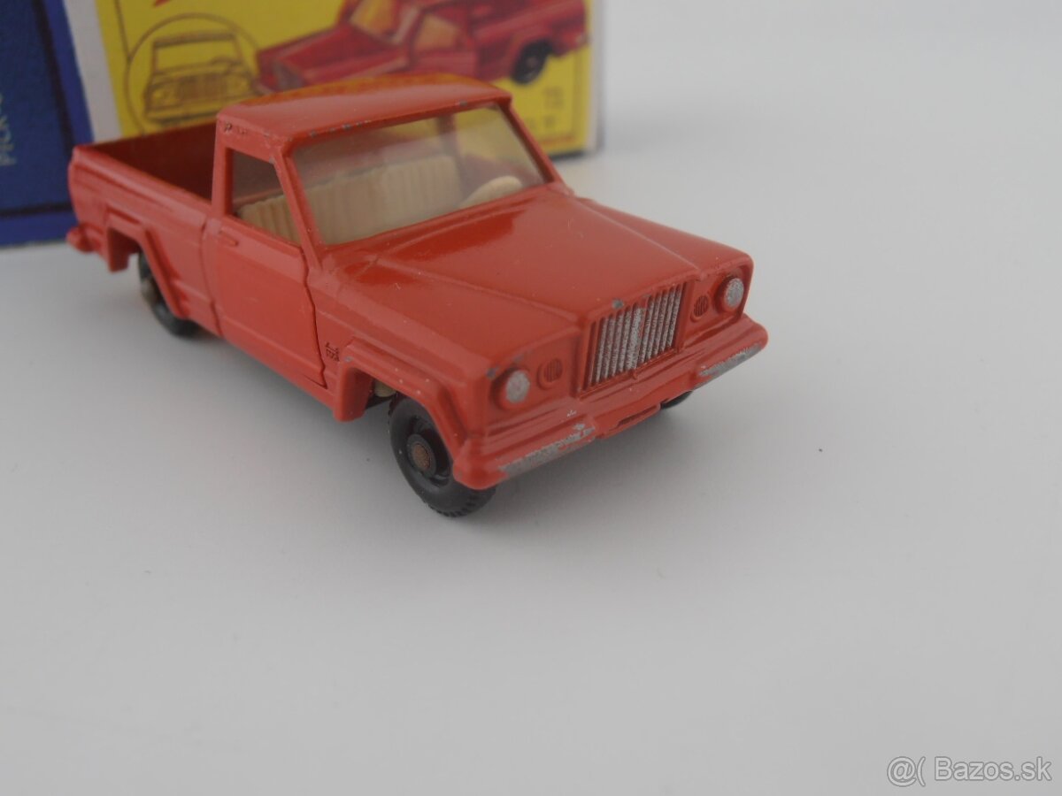 Jeep Gladiator, Alvis Stalwart, Claas Combine - 3