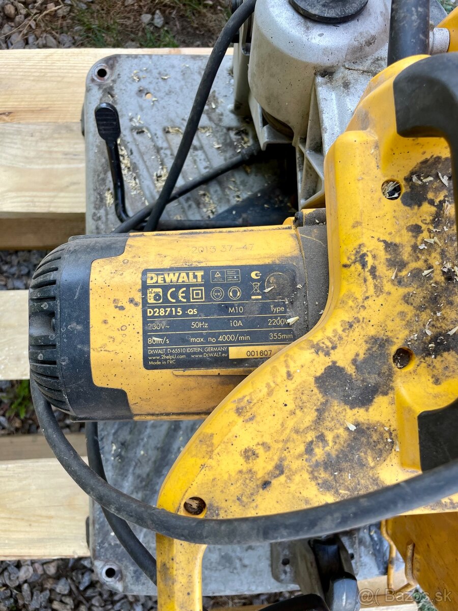 DeWALT rozbrusovačka - 3