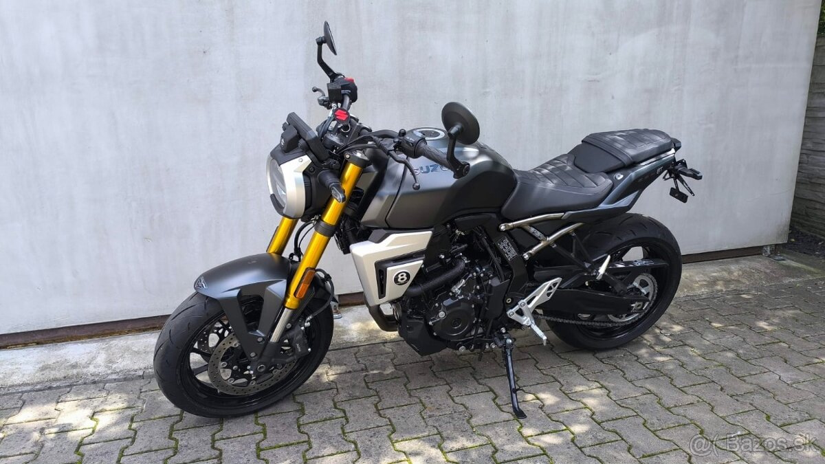 Suzuki GSX 8T - 3