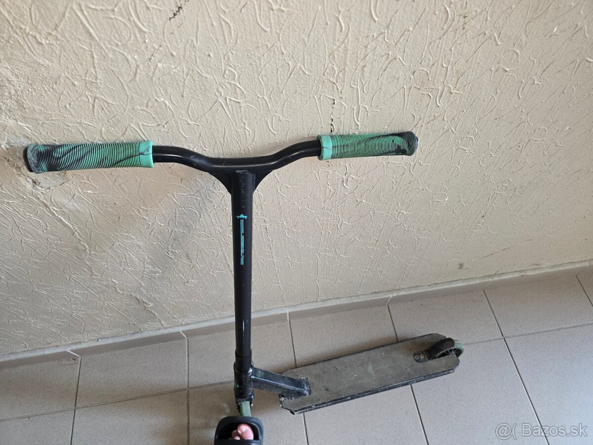 Freestyle kolobežka Slamm - 3