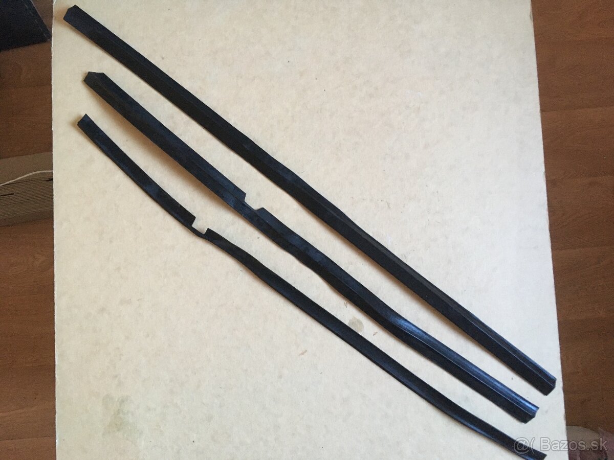 Sklo dvere ŠKODA 105, 120, s tesnením - 3