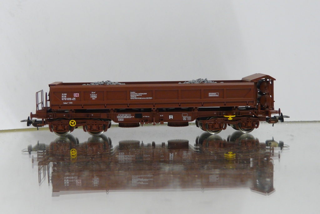 VYSYPNE VAHONY H0 1/87 - 3