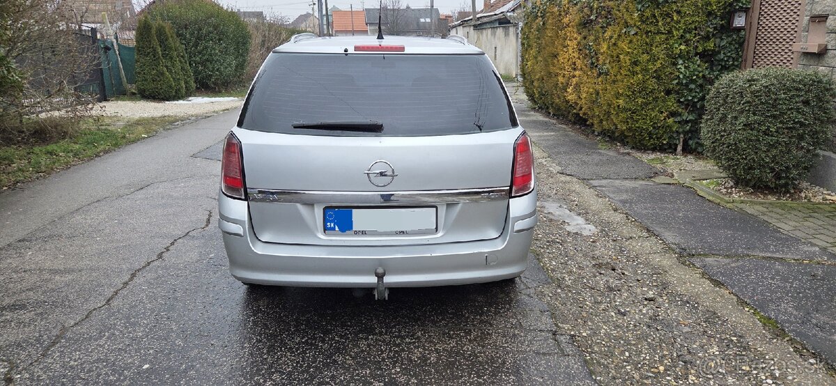 Opel astra - 3