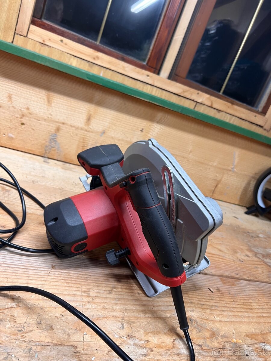 Okružná píla Einhell tc-cs 1410. - 3