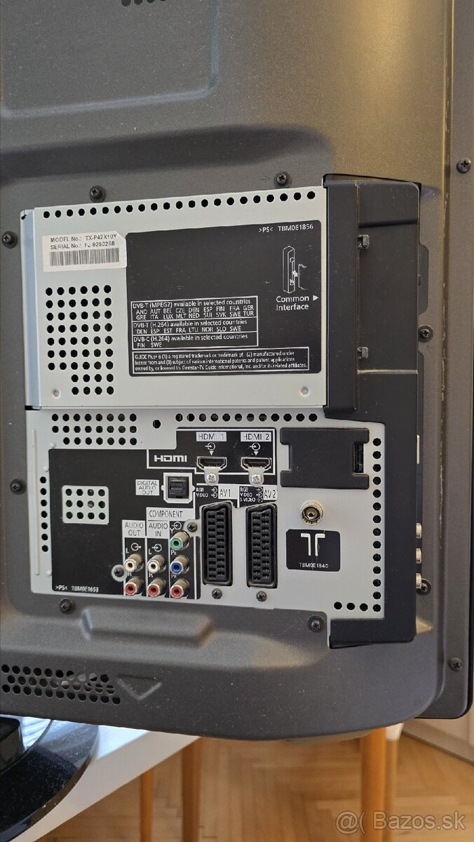 Televízor Panasonic. - 3