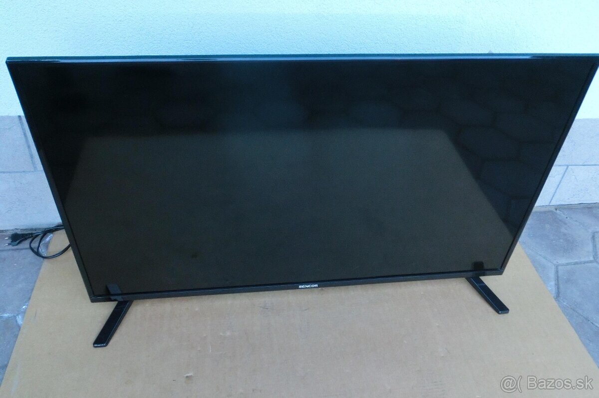LCD televízory na náhradné diely . - 3
