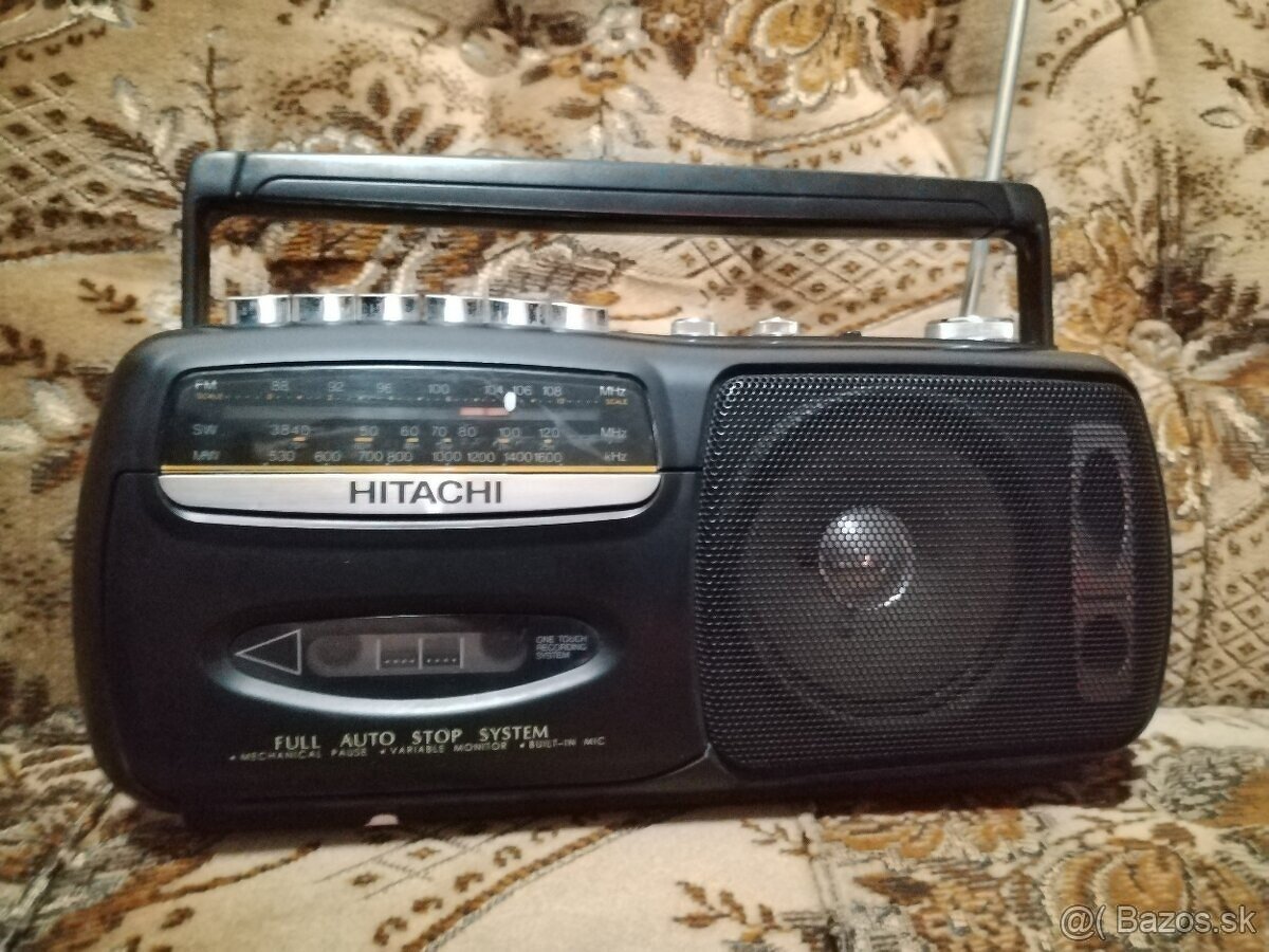 Rádiomagnetofón Hitachi TRK - 66W - 3