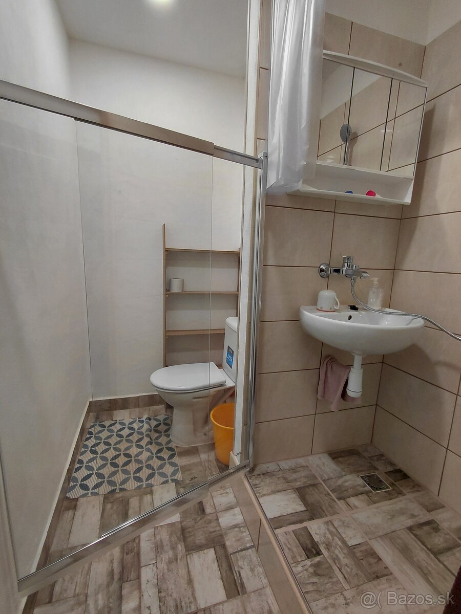 NA PREDAJ Garsonka Vrútky - 3