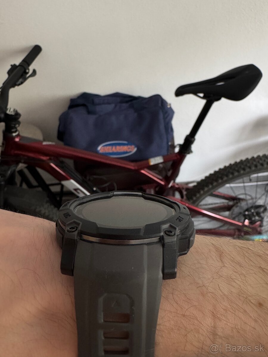 Garmin Instinct 3 50mm Amoled - 3