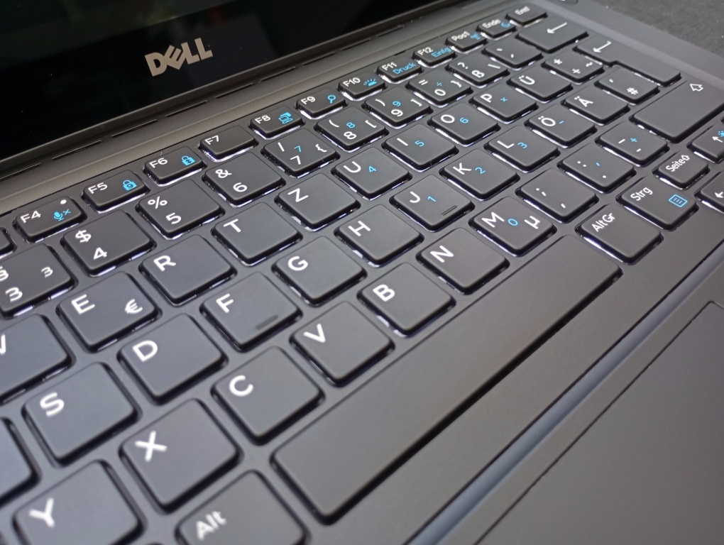 dotykový Dell Latitude 5280 ,Intel® Core™i5 , 8gb ram , ssd - 3