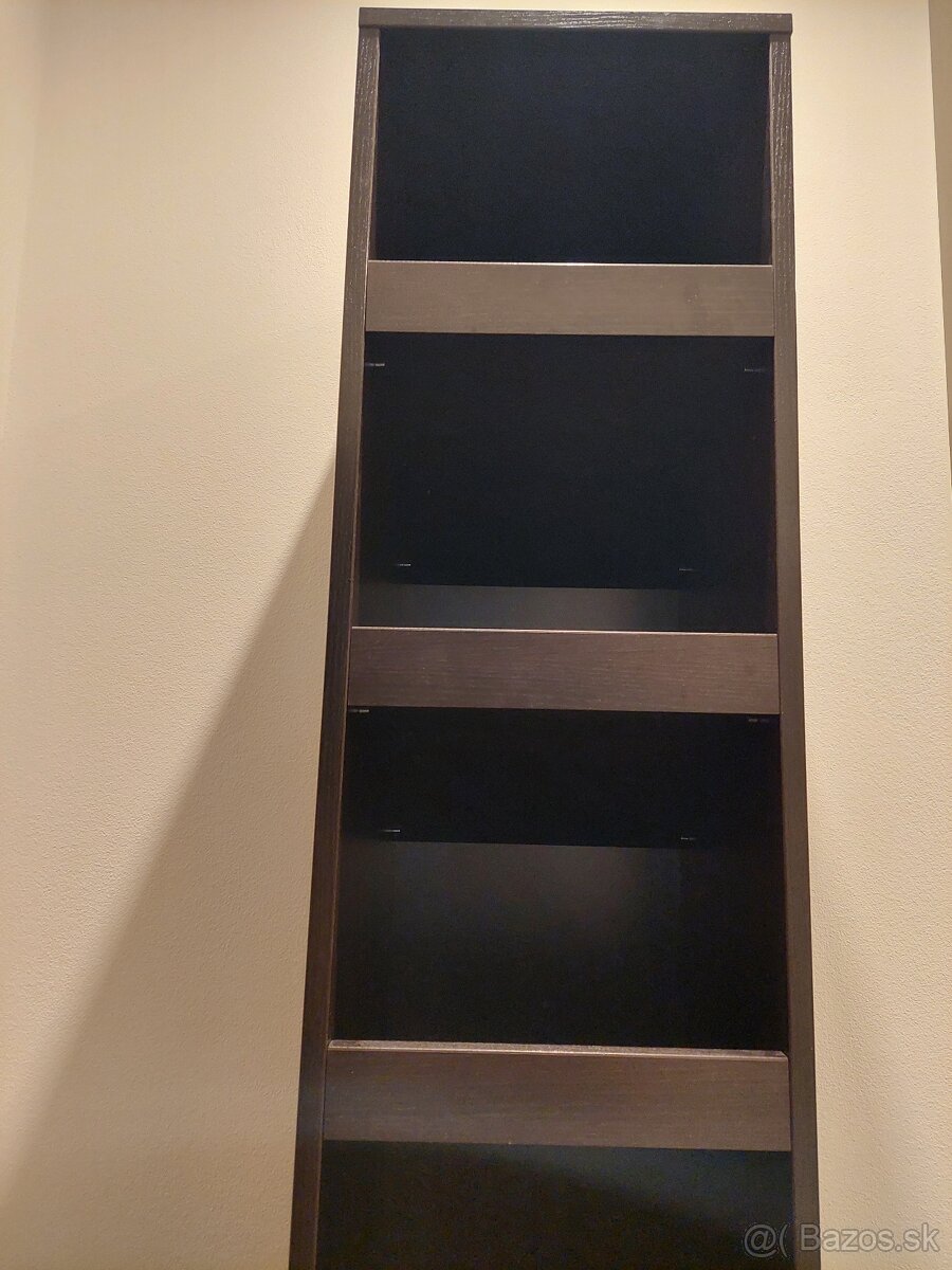 Vešiaková stena a skrinka na topánky - 3