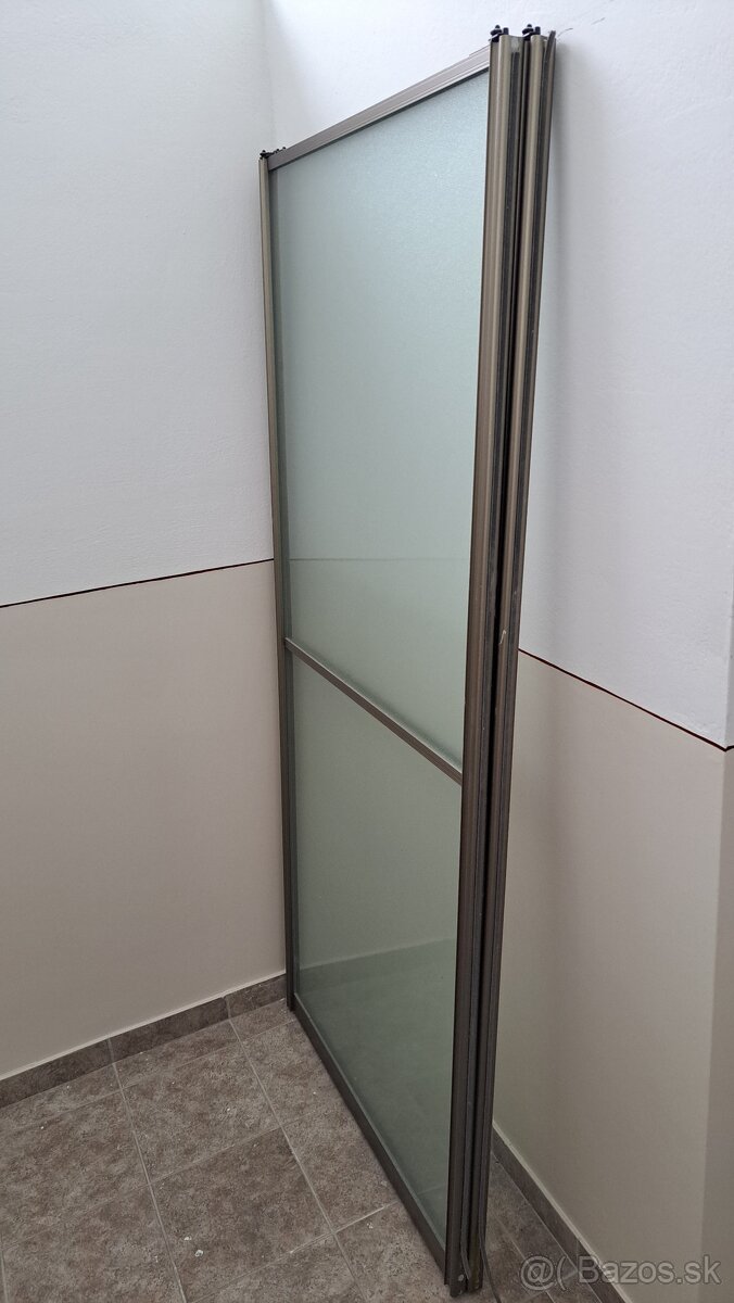 Posuvné dvere – 2 kusy, zachovalé, ako nové - 3
