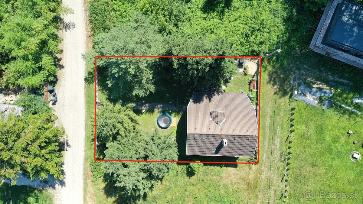 MUROVANÁ REKREAČNÁ CHATA SO ZARIADENÍM V BLÍZKOSTI ČÁRDY - 3