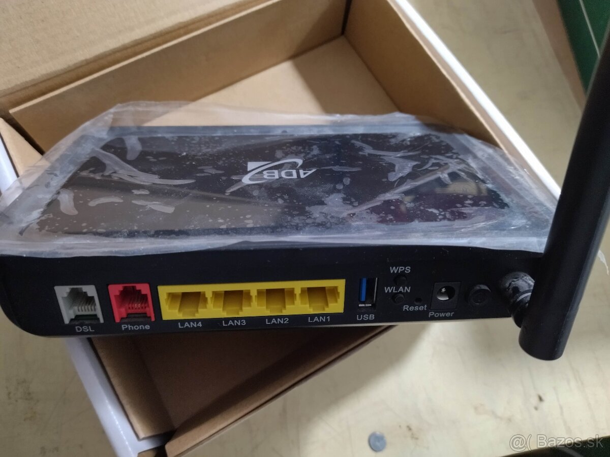 Predám 80 cm satelit s routrom - 3