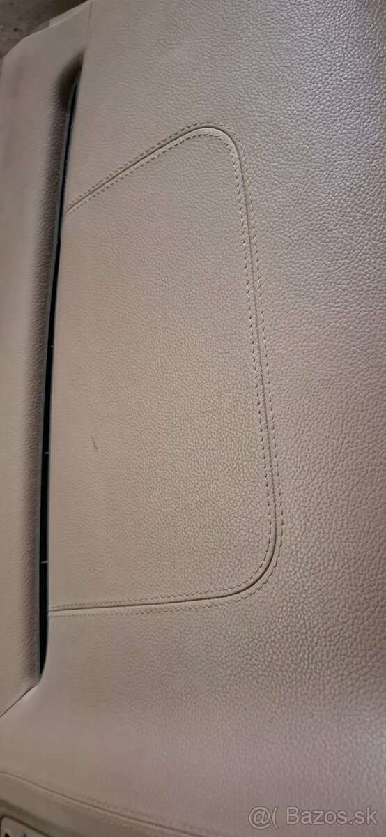 Pristrojova doska Mercedes ML - 3