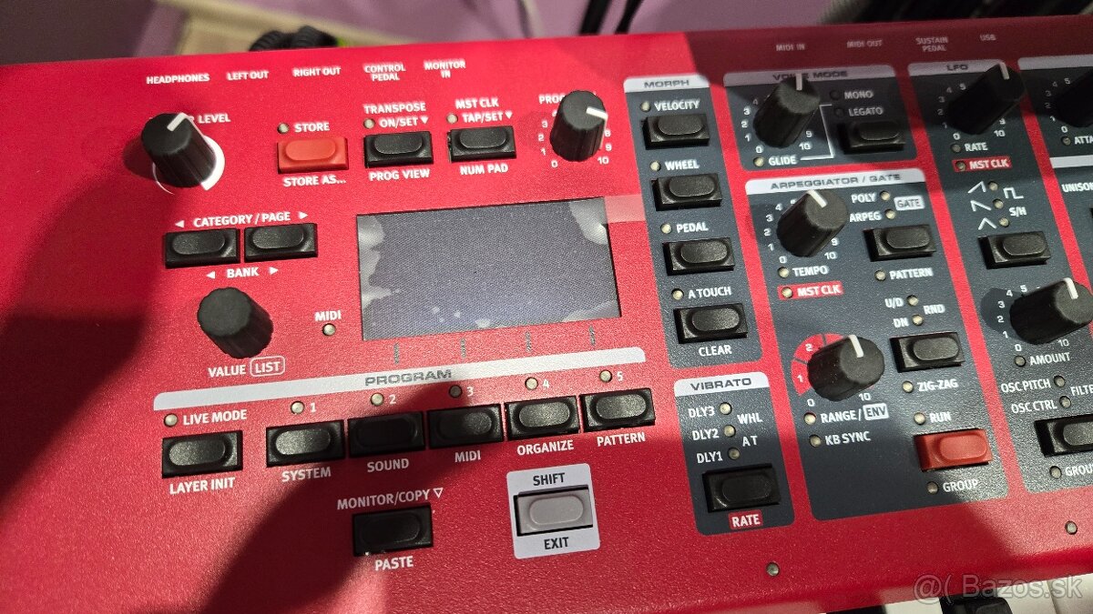 Predám NORD Wave 2 Syntetizátor Red - 3