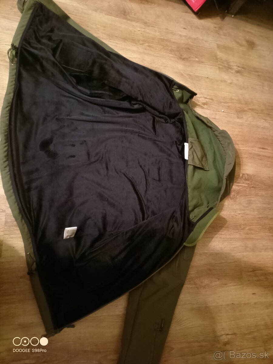 Predám vyhrievanu softshellku olivovej farby vel.L - 3