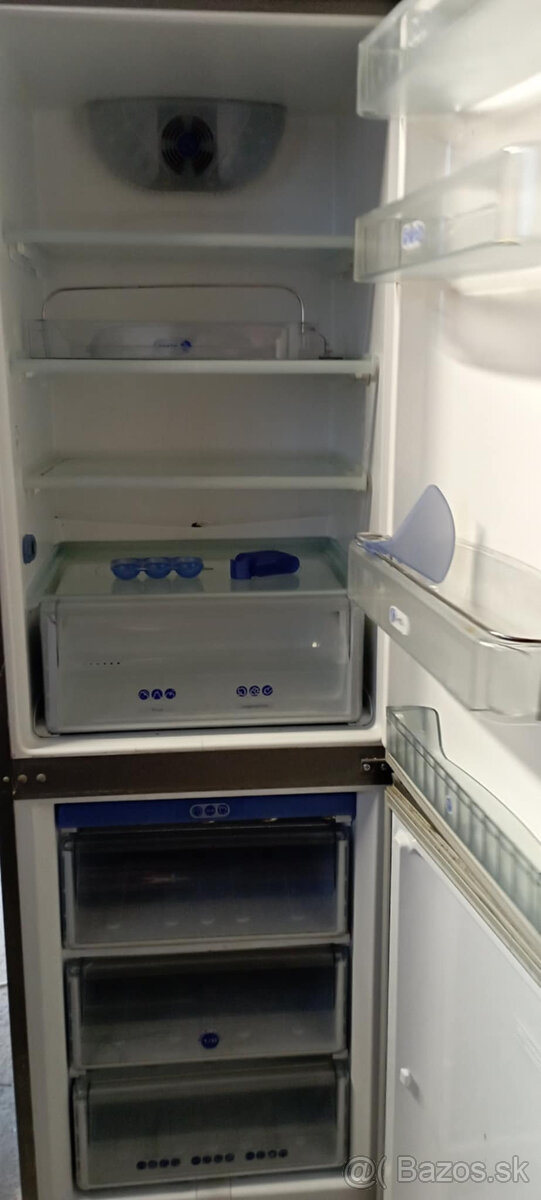 Chladnička s mrazničkou - 3