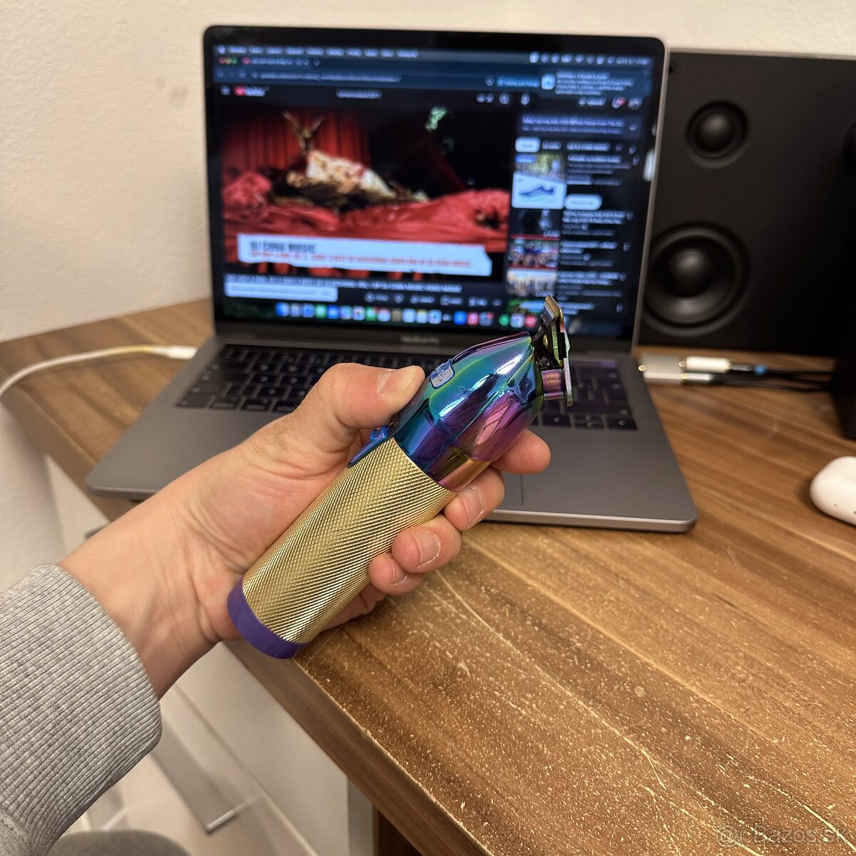 Profesionálny kontúrovací strojček BABYLISS PRO CHROME - 3