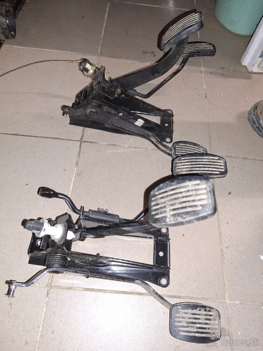 Škoda felicia - pedale - 3