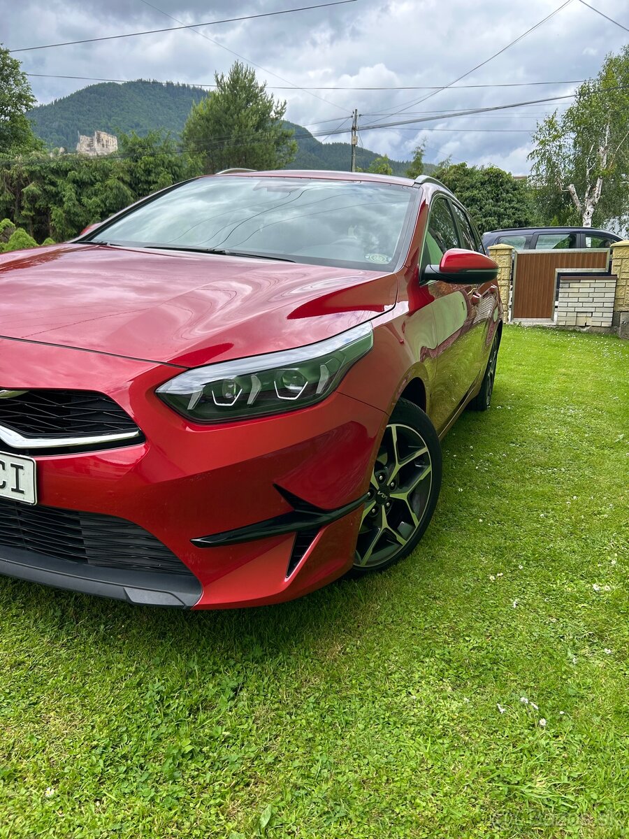 Kia Ceed SW 1.5 T-GDi - 3