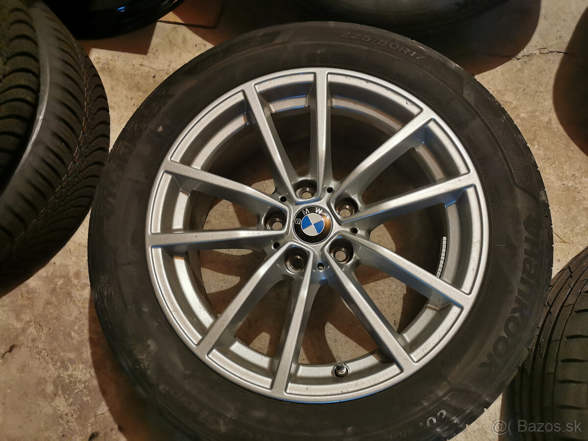 BMW 3 (G20) - originál 17" alu s letnými pneu 6+mm DOT 22 - 3