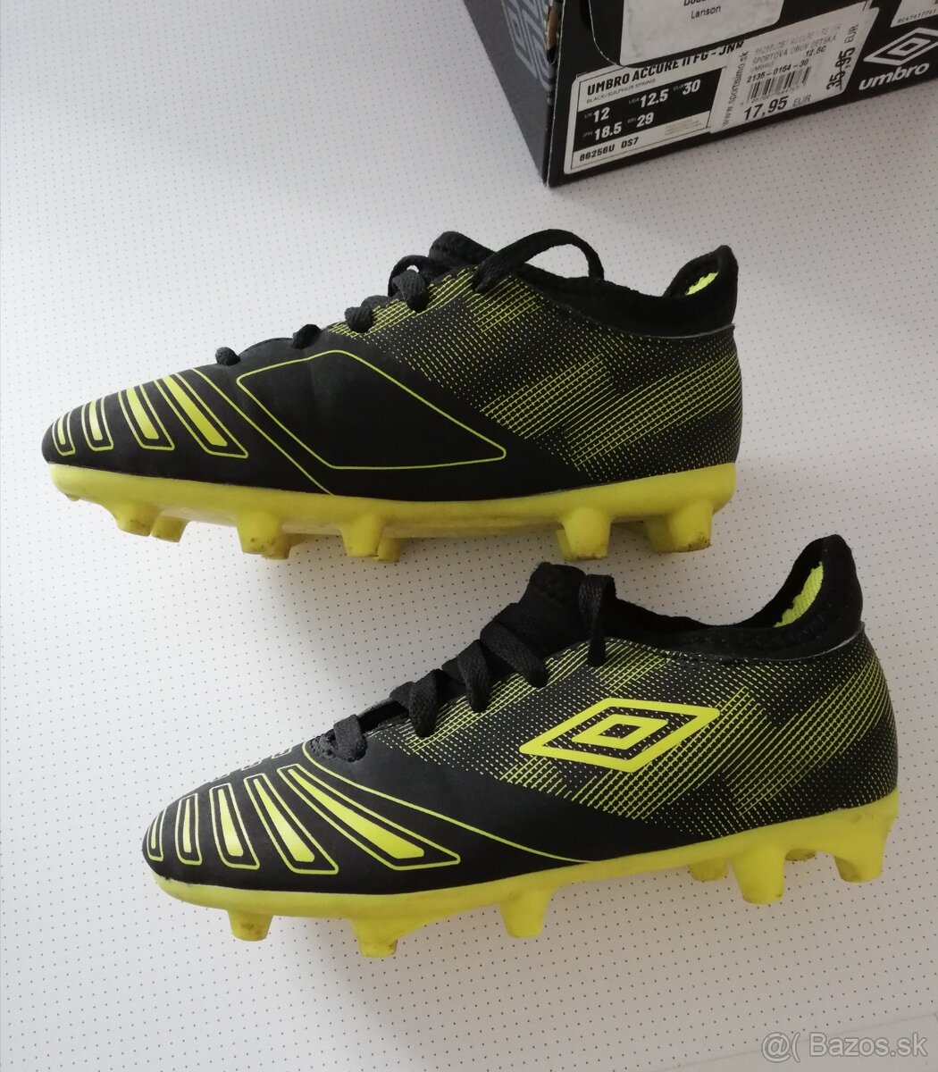 Detské kopačky a halová obuv v 30 - 3