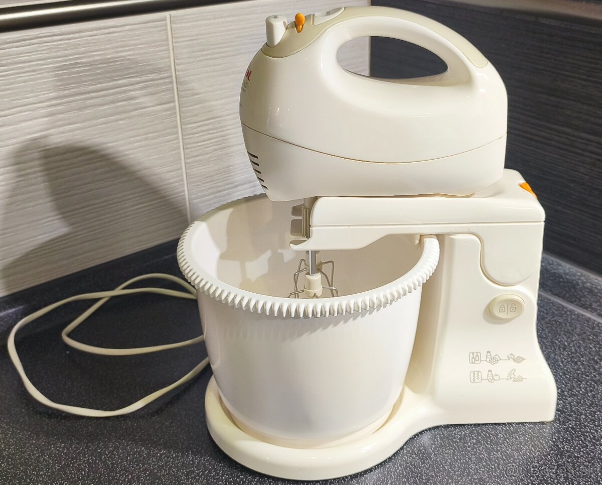 Kuchynský multifunkčný šľahač - 3