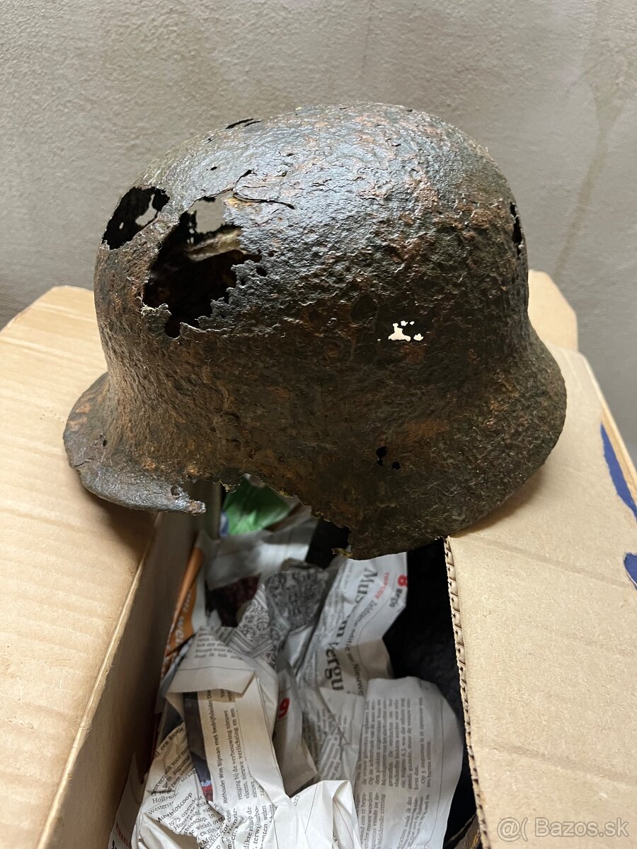 Nemecka prilba ustupovka - 3