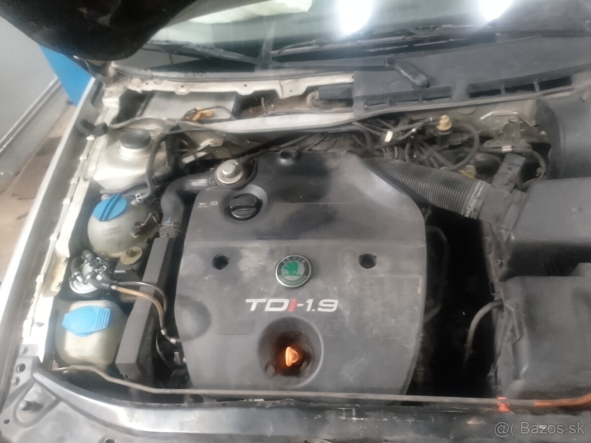 Rozpredám 1.9tdi 81kw - 3