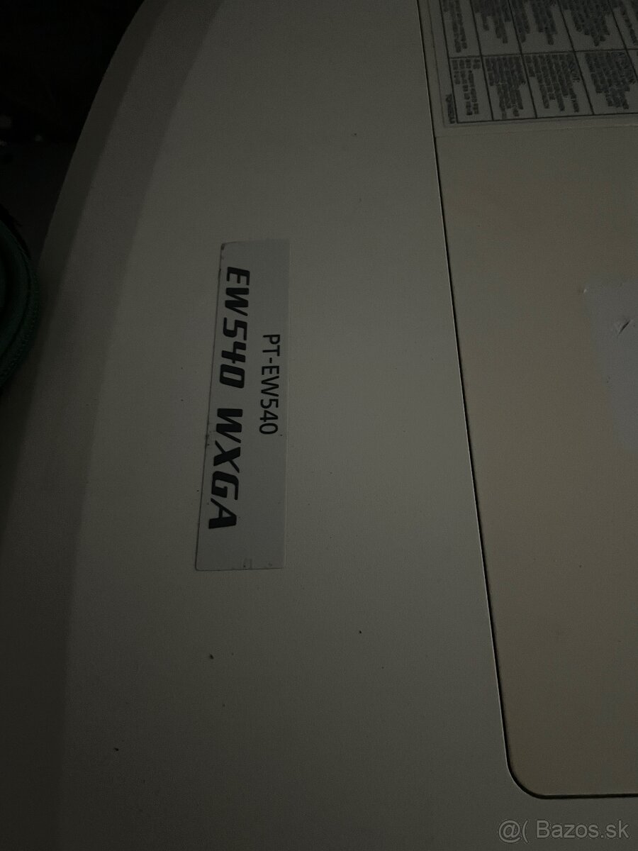 Projektor Panasonic - 3