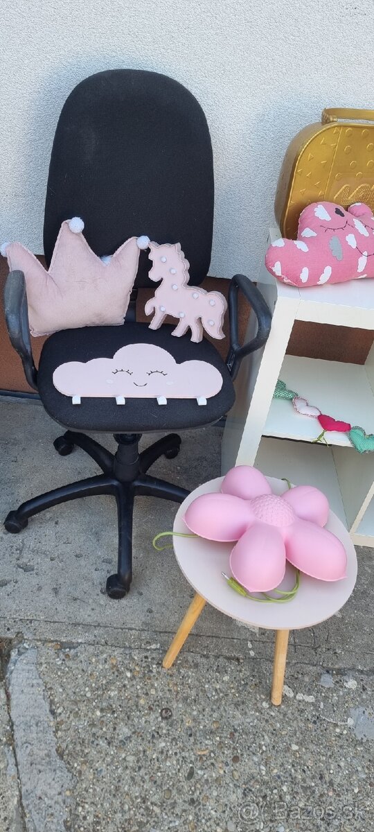 Veci z dievčenskej izby - 3