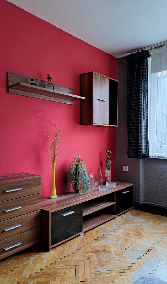 Na predaj 2 izbový byt, ulica Zlatá, Vargove pole, Rožňava - 3