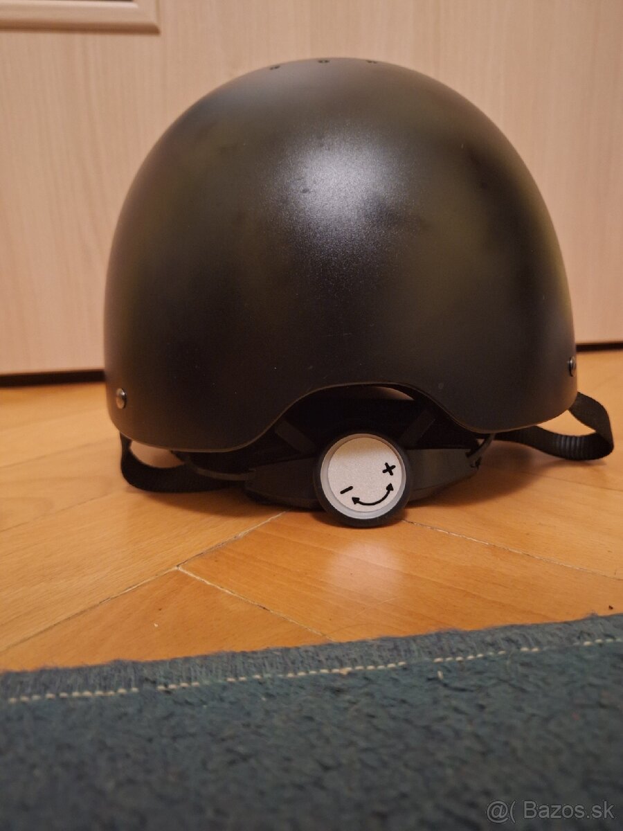 Jazdecká prilba a chapsy - 3