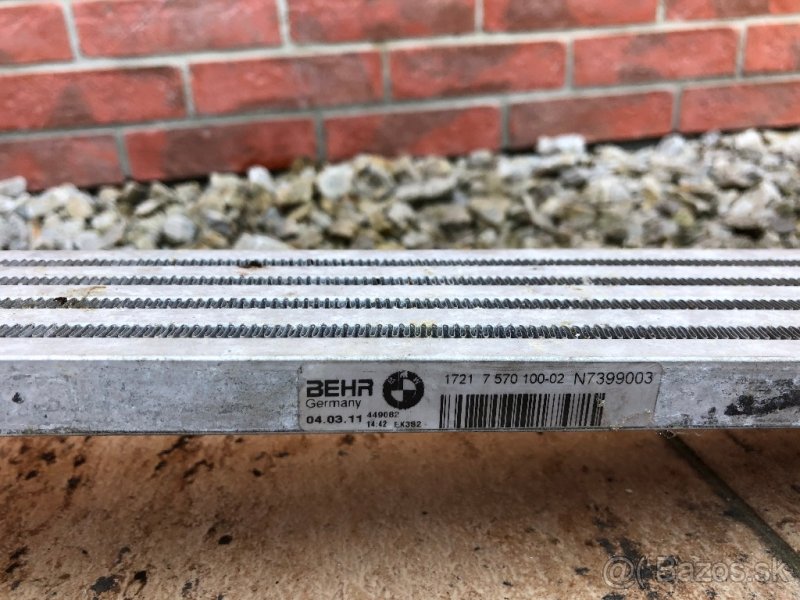 BMW F10,F12,F01 chladič oleja,17217570100 - 3