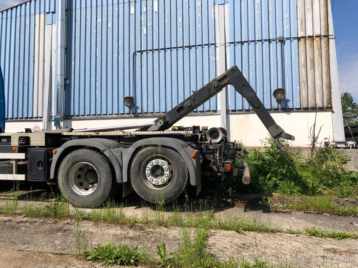 Prodám nosič kontejnerů VOLVO FH 460 6 x2 - 3