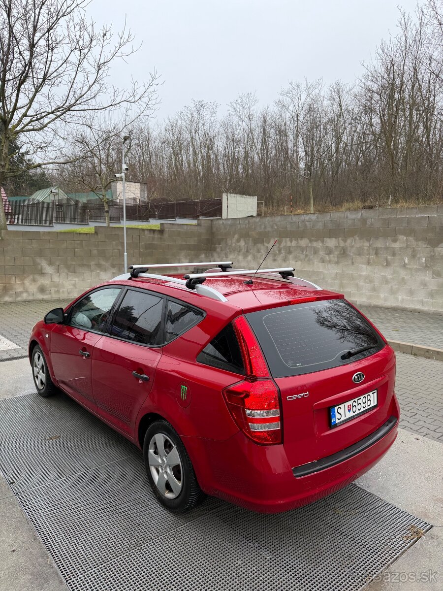 Kia ceed 1.6CRDi - 3