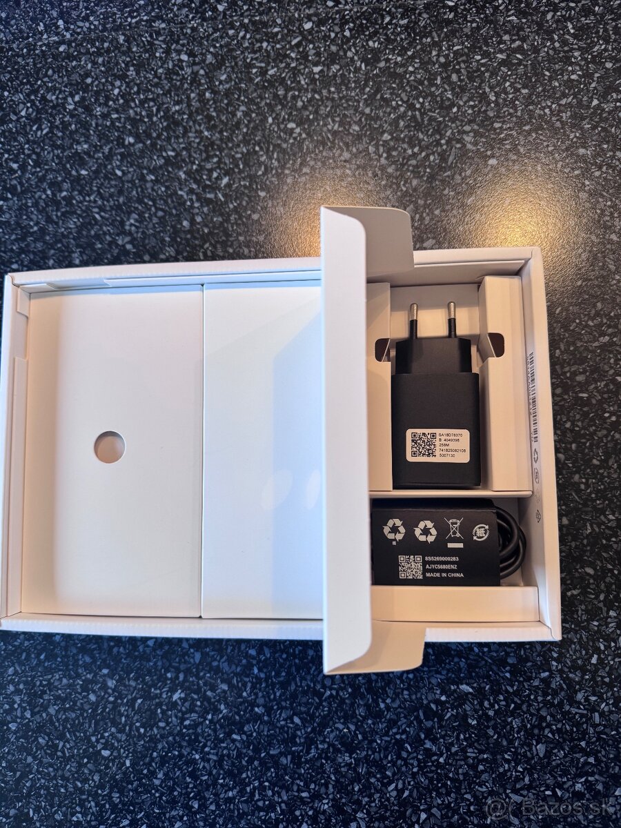 Predam tablet Lenovo + folio Case - 3