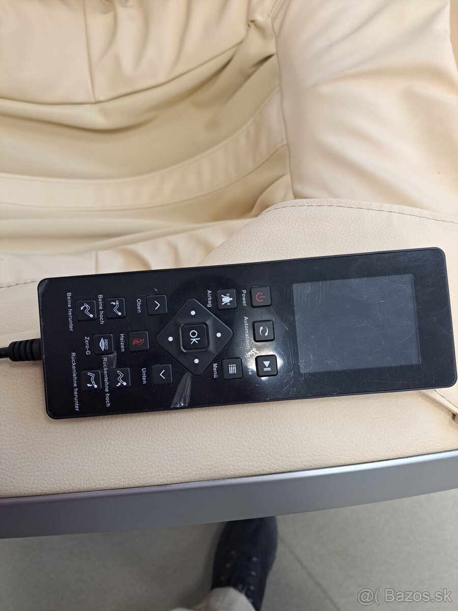 Predám luxusné masážne kreslo - 3