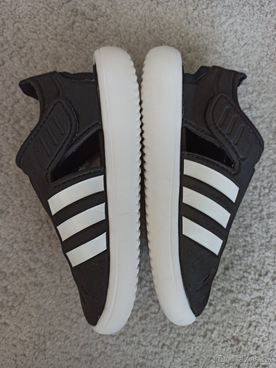 Sandálky Adidas veľ 28 - 3