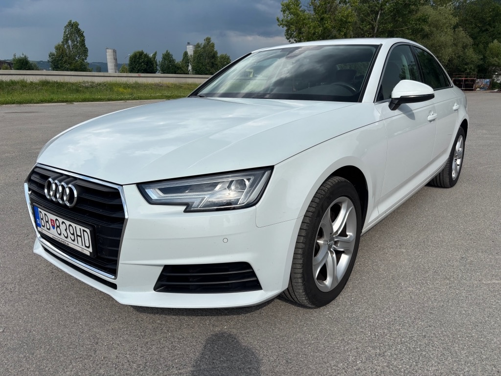 Audi A4 sedan 2.0 - 3