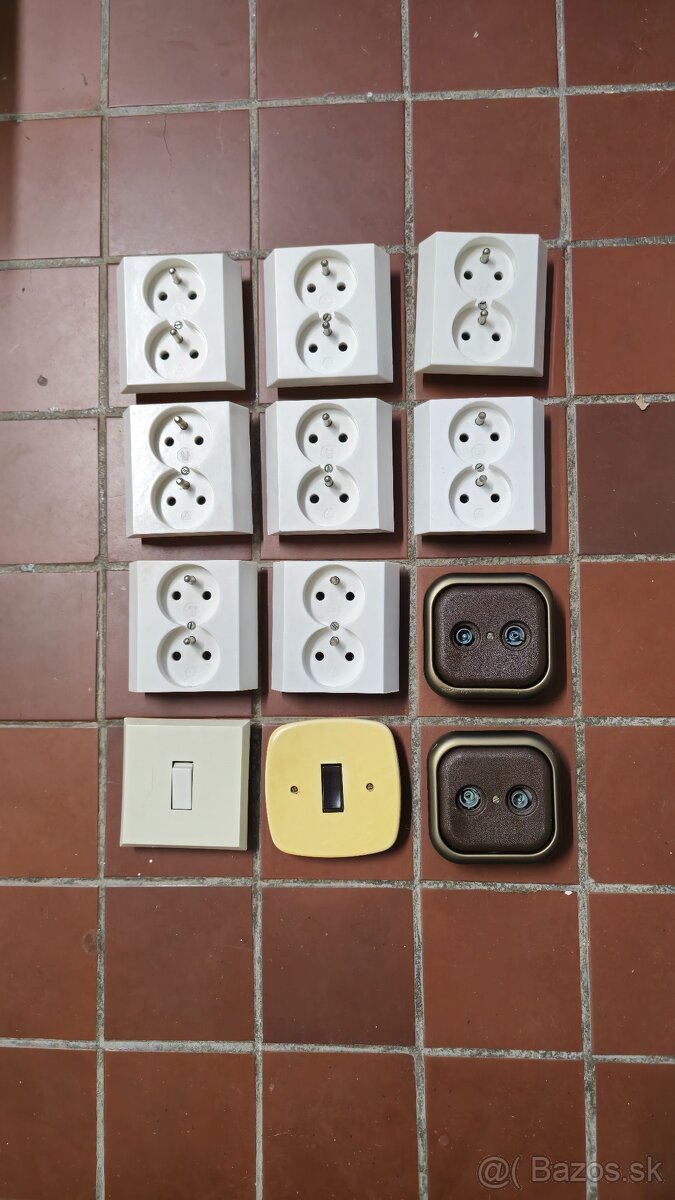 Predám Lampy a zásuvky - 3