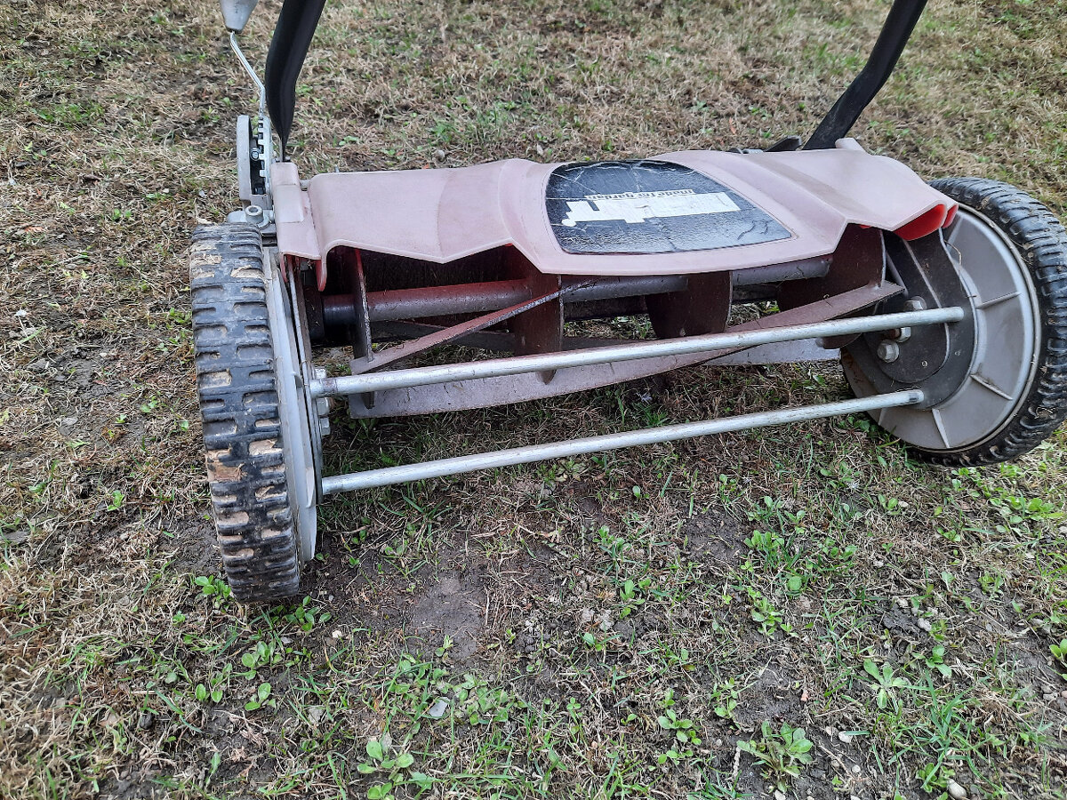 ručná vretenová kosačka - 3