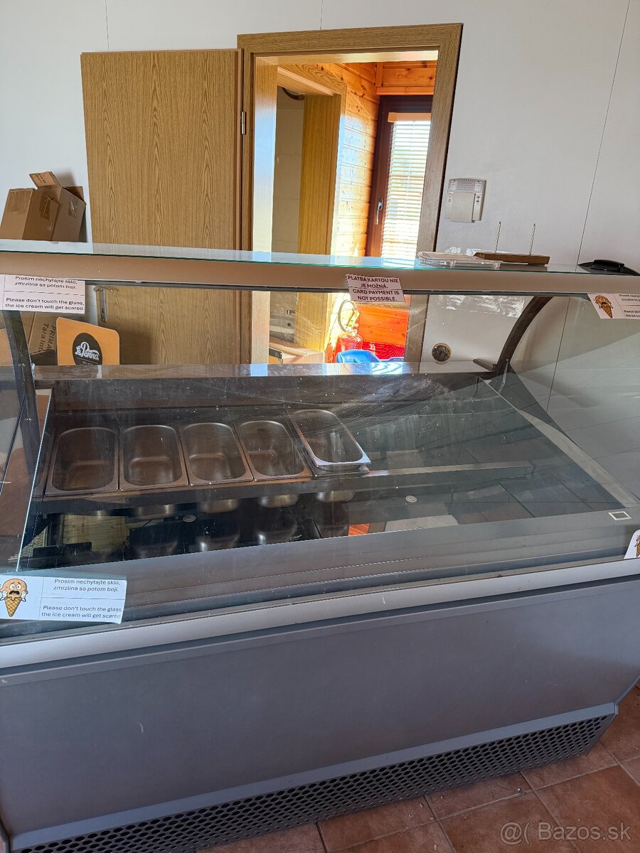 Vitrina na zmrzlinu - 3
