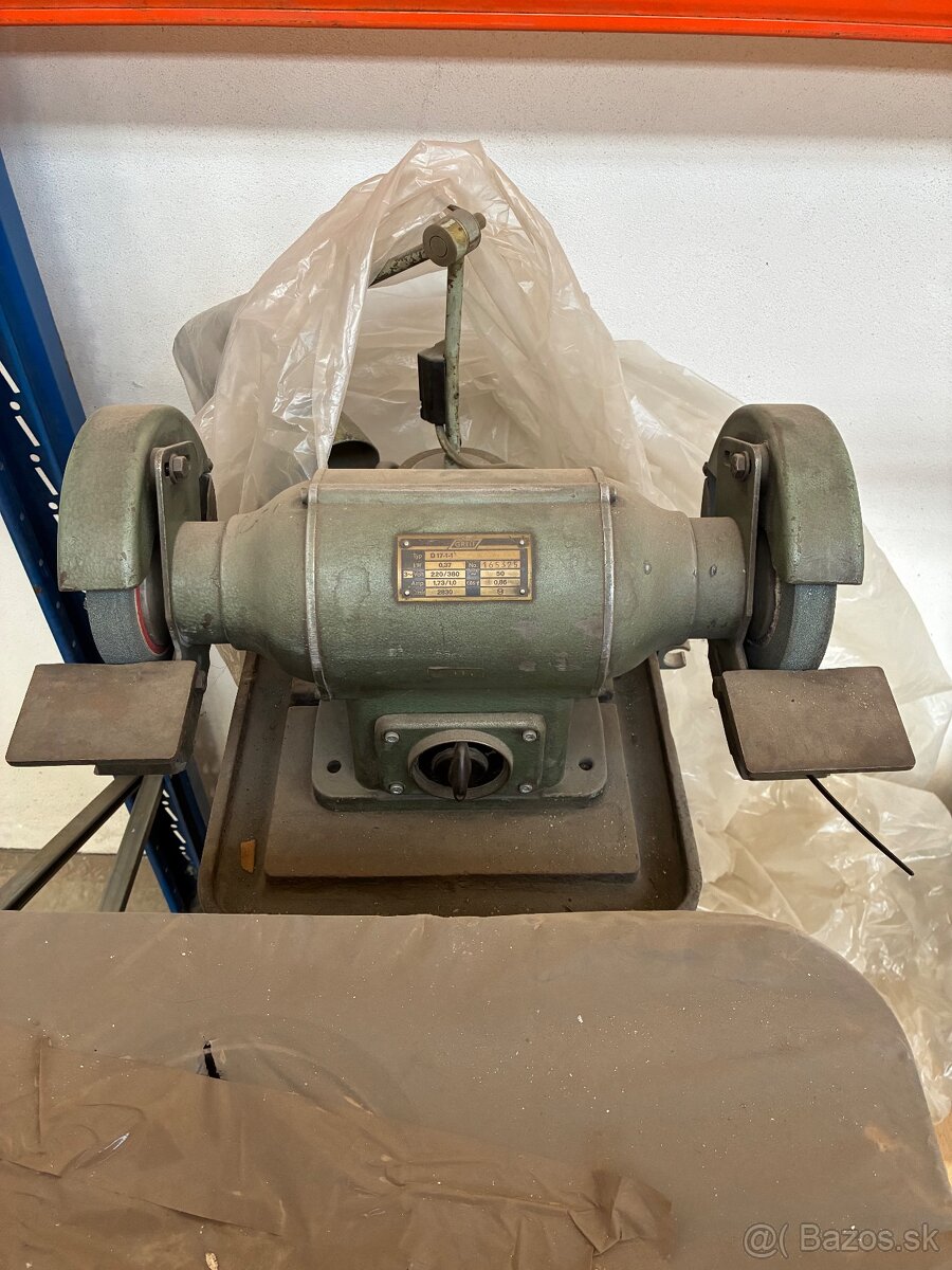 Dvojkotucova bruska - 3