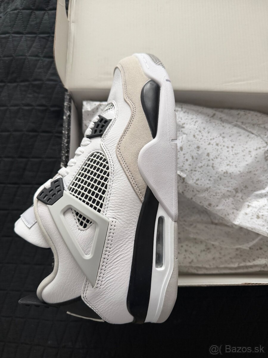 Nike Jordan 4 Military Black - 3