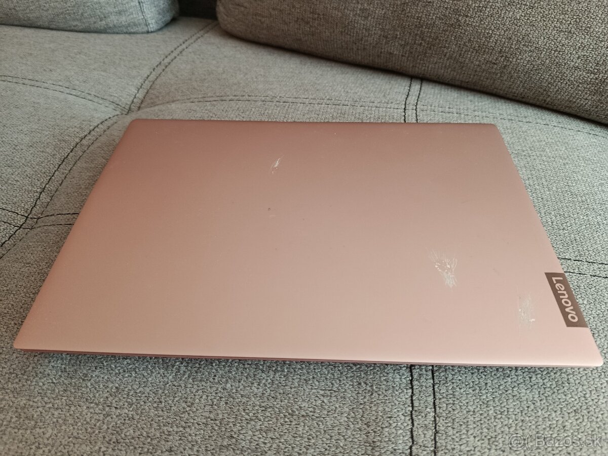 P: Lenovo Ideapad S340 - 3