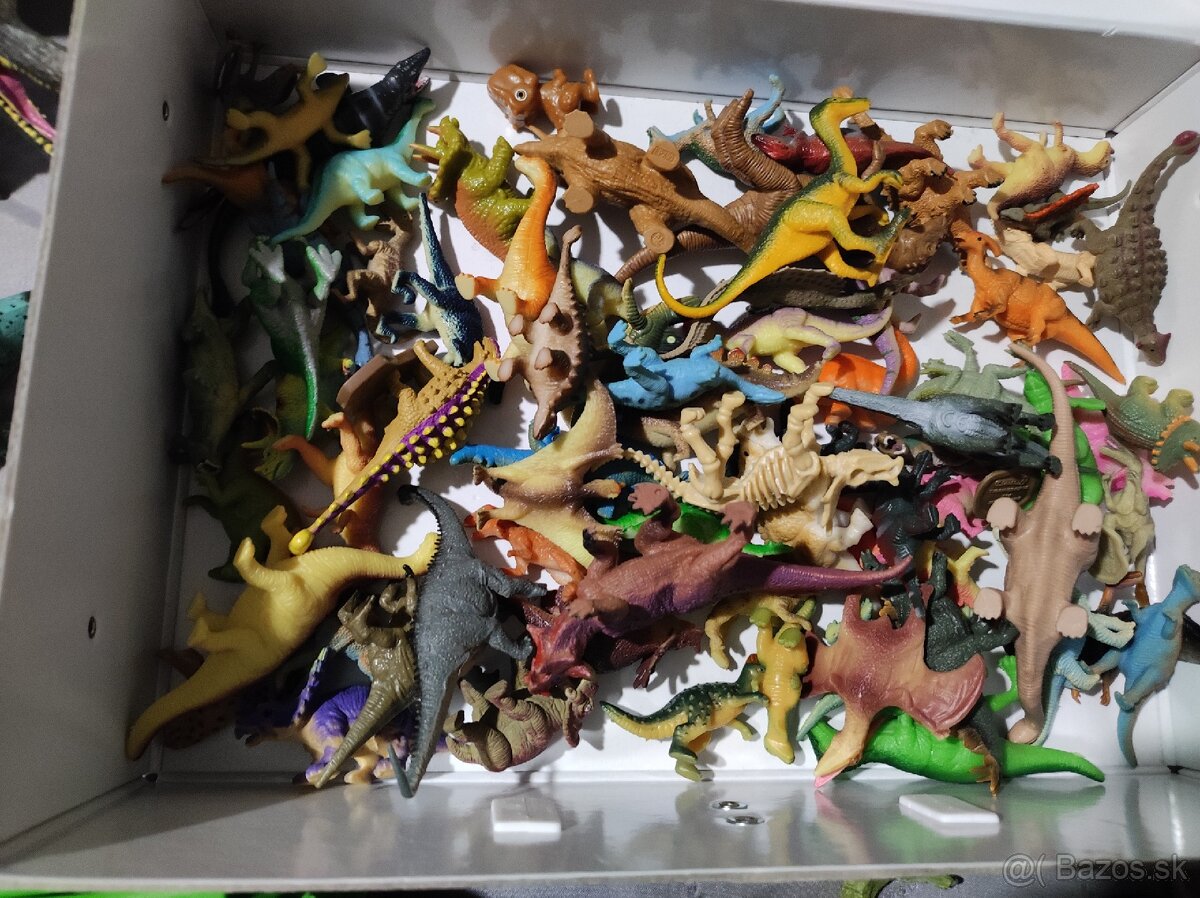 Zbierka dinosaurov - 3