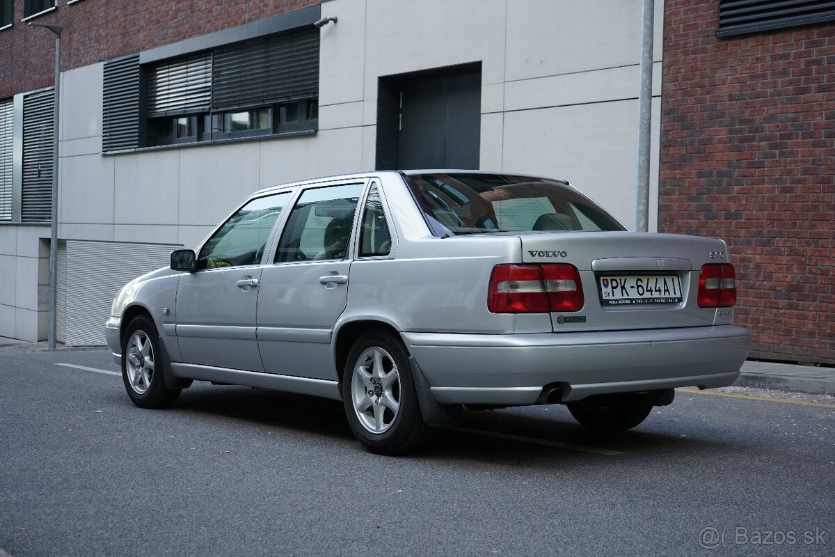 Volvo S70 2.0 I5 Classic - 128.000km - Diplomatická výbava - 3